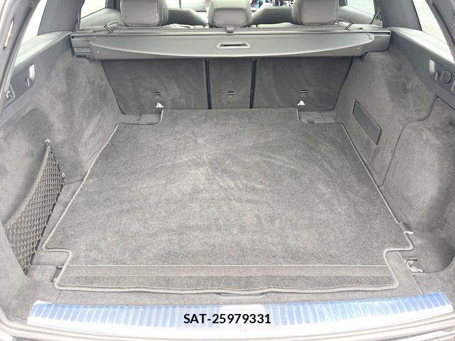 Mercedes Benz E-CLASS 2022-06 8849767-10