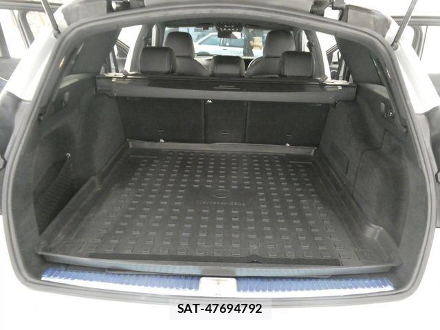 Mercedes Benz E-CLASS 2017-11 8849768-14