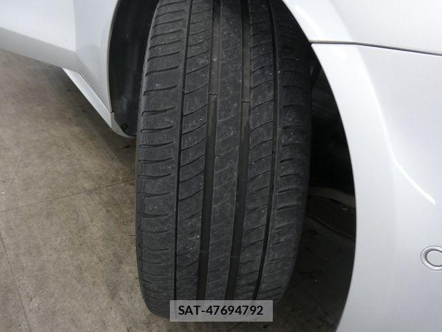 Mercedes Benz E-CLASS 2017-11 8849768-28