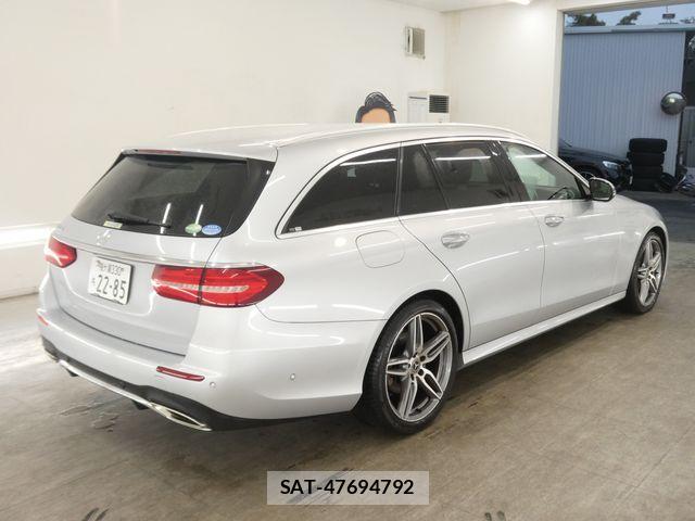 Mercedes Benz E-CLASS 2017-11 8849768-3
