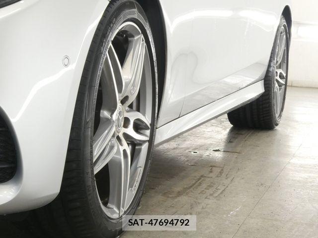 Mercedes Benz E-CLASS 2017-11 8849768-6