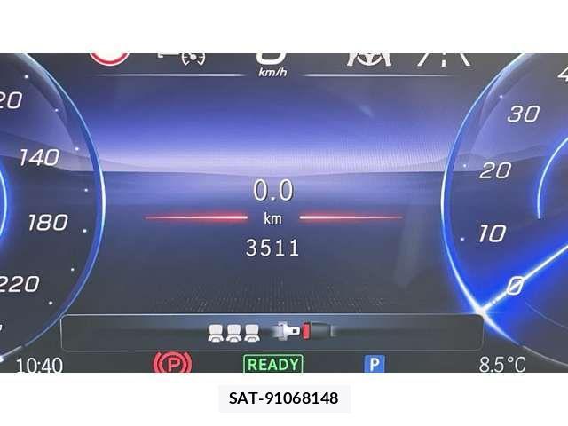 Mercedes Benz EQA 2024-12 2670016-4