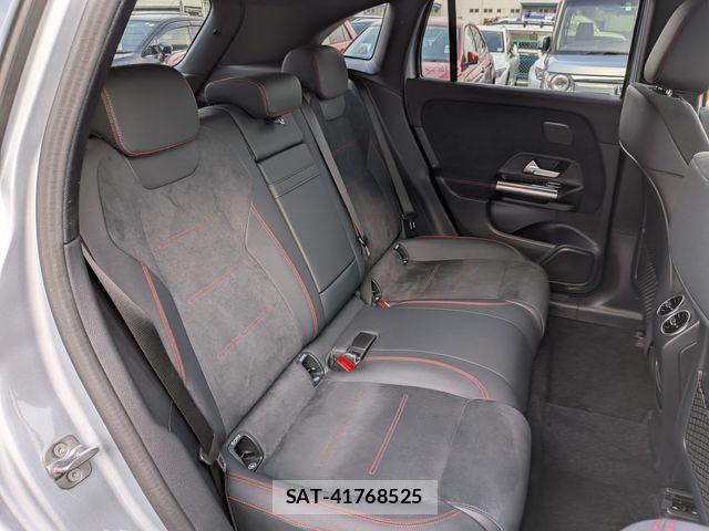 Mercedes Benz EQA 2024-04 6012817-13