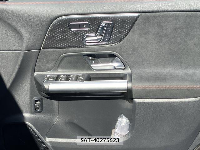 Mercedes Benz EQA 2024-11 6716624-4