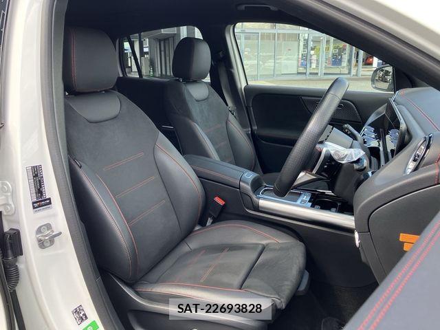 Mercedes Benz EQA 2024-04 6716623-6
