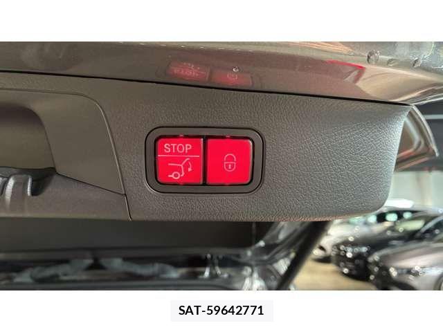 Mercedes Benz EQA 2021-04 6995575-5