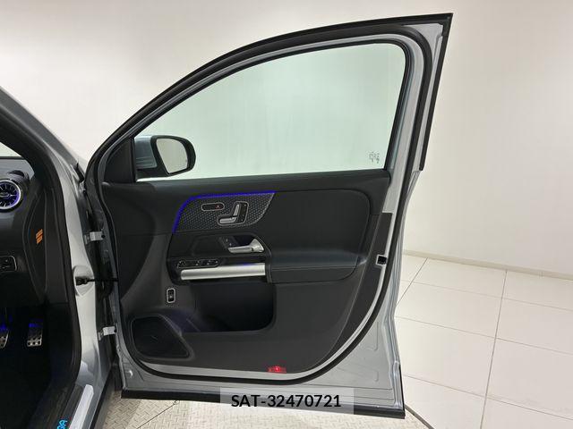 Mercedes Benz EQA 2024-10 7455716-5