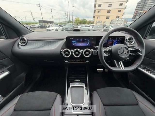 Mercedes Benz EQA 2025-06 7618005-10