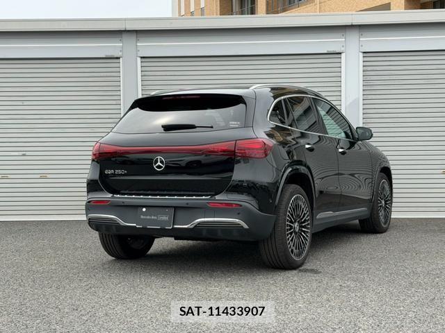 Mercedes Benz EQA 2025-06 7618005-2