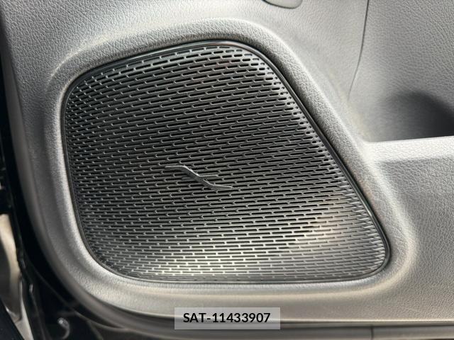 Mercedes Benz EQA 2025-06 7618005-7