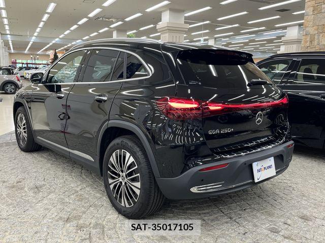 Mercedes Benz EQA 2024-10 8100384-9