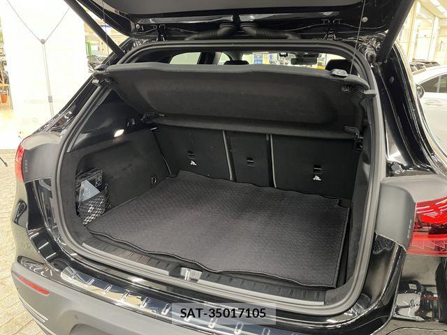 Mercedes Benz EQA 2024-10 8100384-5