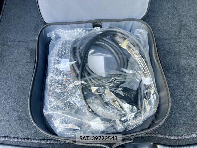 Mercedes Benz EQA 2025-02 8208659-12
