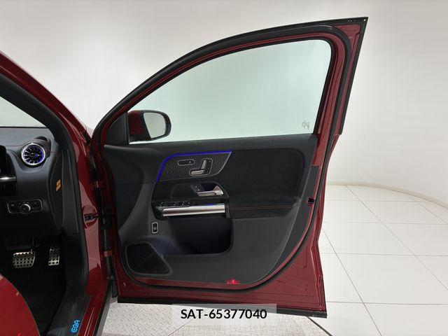 Mercedes Benz EQA 2025-01 8245882-5