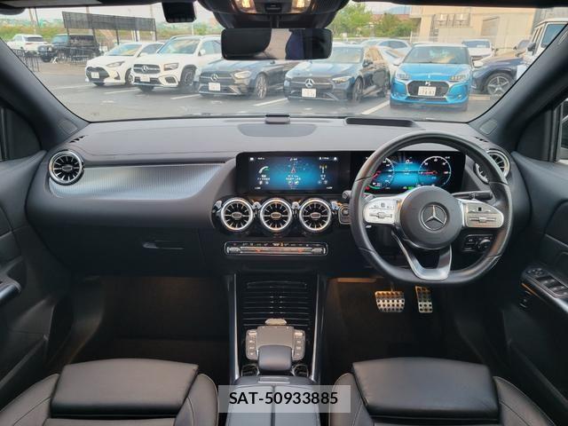 Mercedes Benz EQA 2022-03 8354924-9