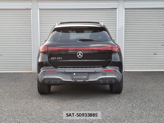 Mercedes Benz EQA 2022-03 8354924-12