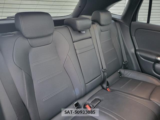 Mercedes Benz EQA 2022-03 8354924-4