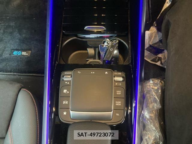 Mercedes Benz EQA 2021-09 8413546-17