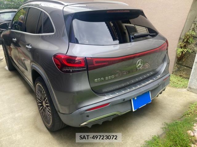 Mercedes Benz EQA 2021-09 8413546-3