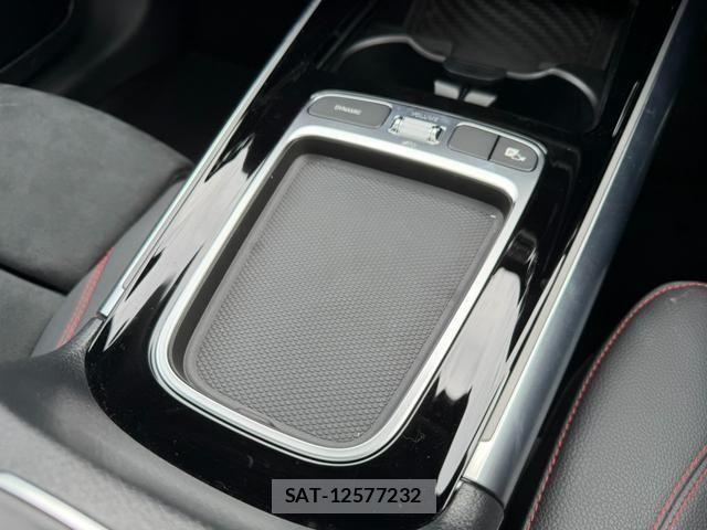 Mercedes Benz EQA 2024-09 8880730-12