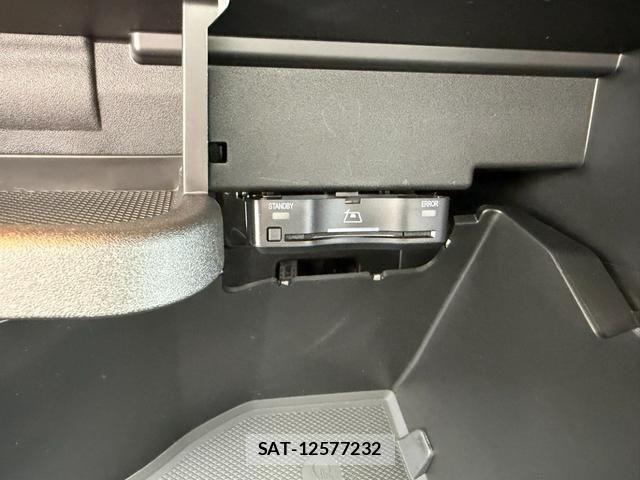 Mercedes Benz EQA 2024-09 8880730-13