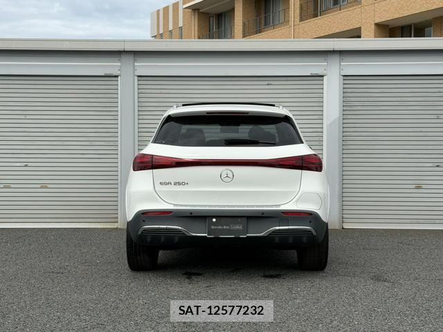 Mercedes Benz EQA 2024-09 8880730-15
