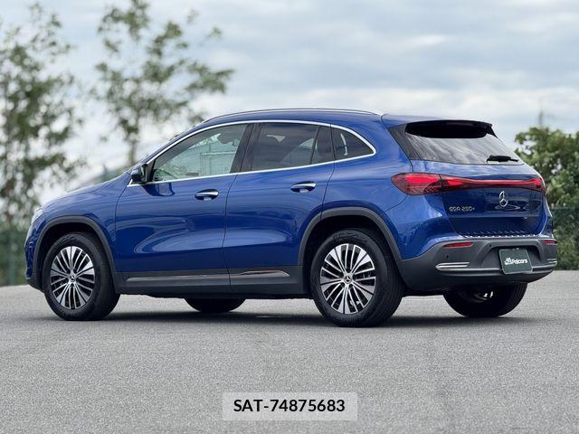 Mercedes Benz EQA 2024-12 8883898-23