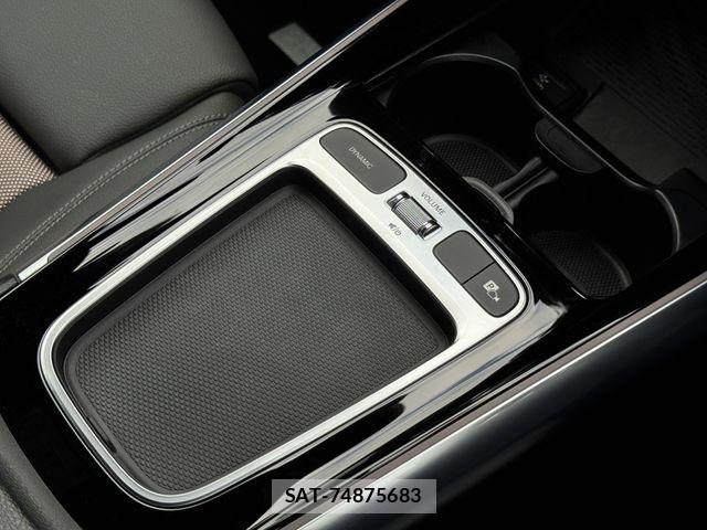 Mercedes Benz EQA 2024-12 8883898-7
