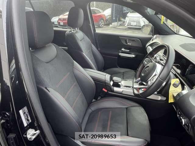 Mercedes Benz EQB 2023-09 1405130-1