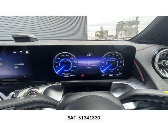 Mercedes Benz EQB 2024-12 2670037-4