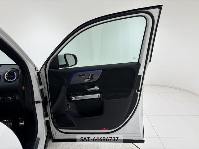Mercedes Benz EQB 2024-01 3414595-6