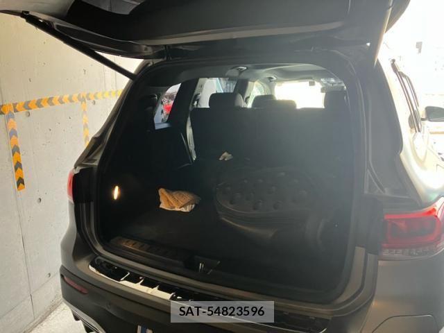 Mercedes Benz EQB 2022-12 4596362-6