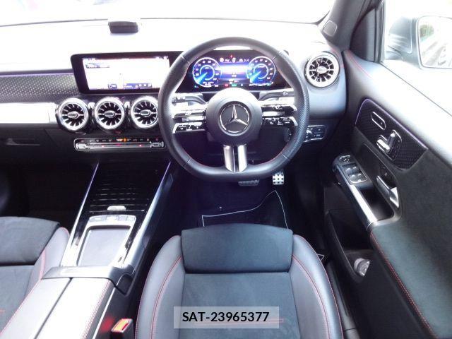 Mercedes Benz EQB 2024-12 4596355-1