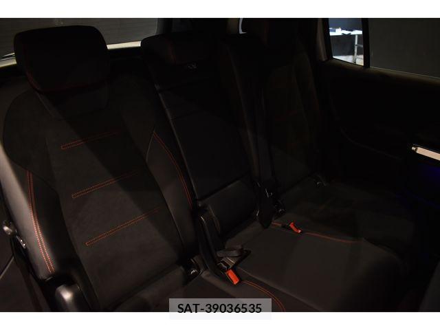 Mercedes Benz EQB 2023-09 6995578-11