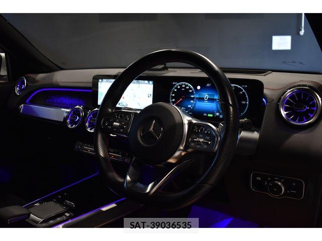 Mercedes Benz EQB 2023-09 6995578-1