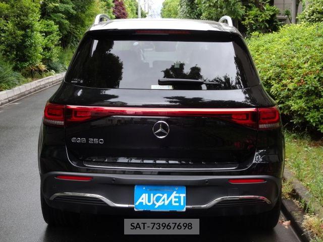 Mercedes Benz EQB 2022-09 7059493-9