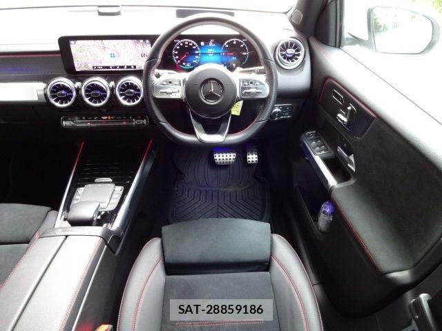 Mercedes Benz EQB 2023-03 7455717-1