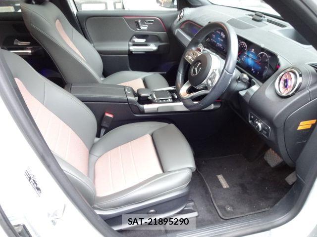 Mercedes Benz EQB 2023-08 7877699-14