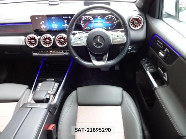 Mercedes Benz EQB 2023-08 7877699-1