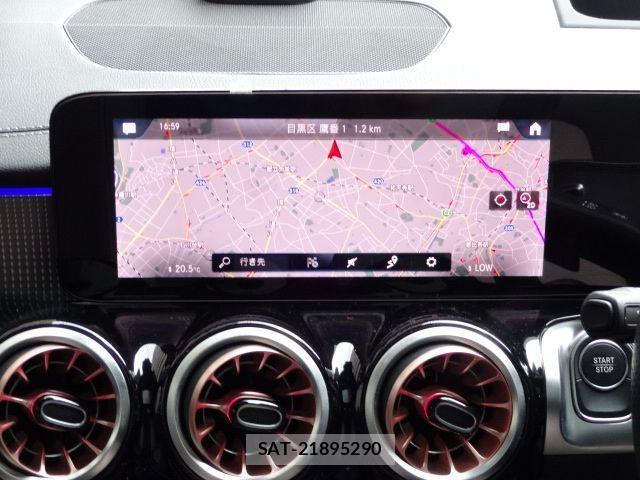 Mercedes Benz EQB 2023-08 7877699-23