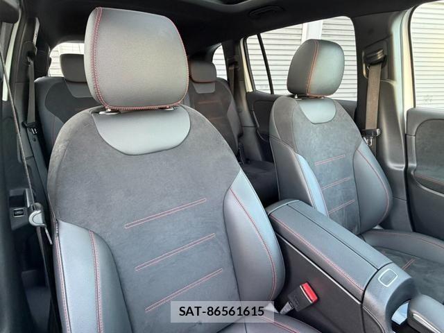Mercedes Benz EQB 2023-07 8366948-3