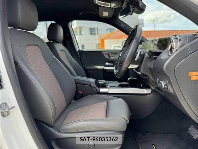 Mercedes Benz EQB 2023-08 8457887-15