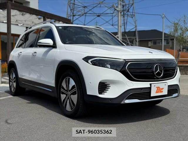Mercedes Benz EQB 2023-08 8457887-7