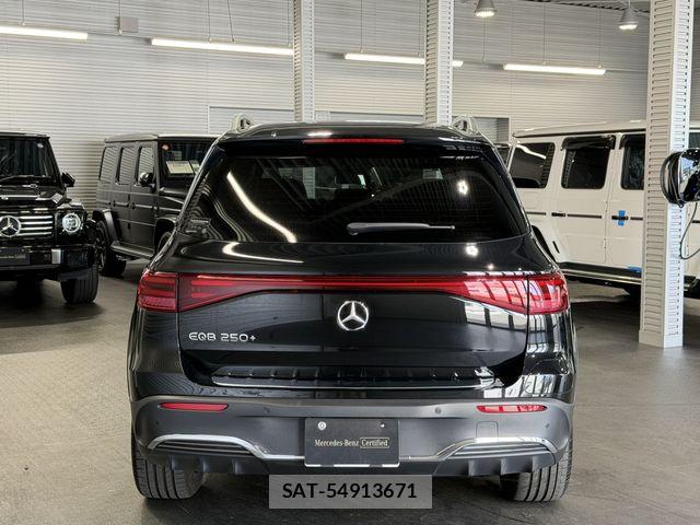 Mercedes Benz EQB 2025-03 8743866-3