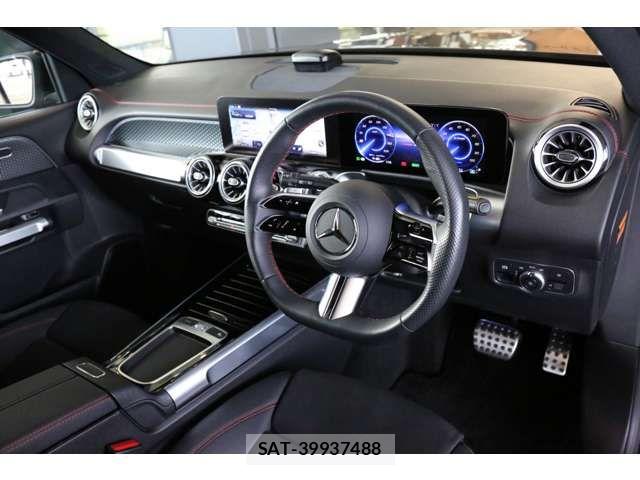 Mercedes Benz EQB 2024-12 8780997-10