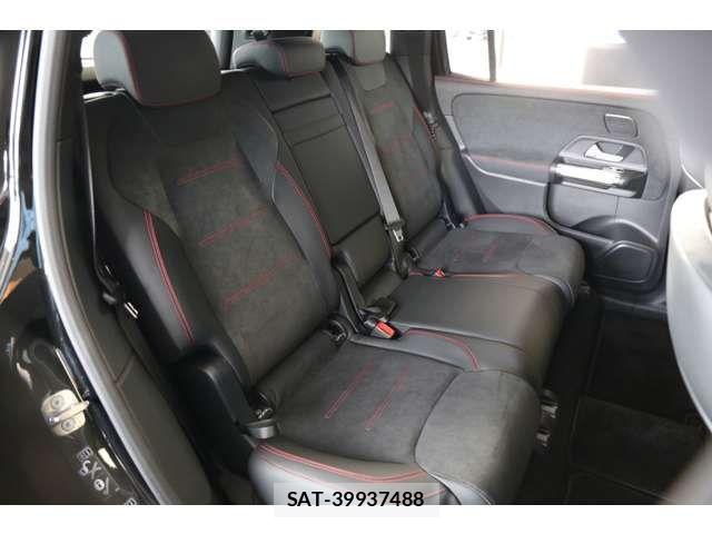 Mercedes Benz EQB 2024-12 8780997-15