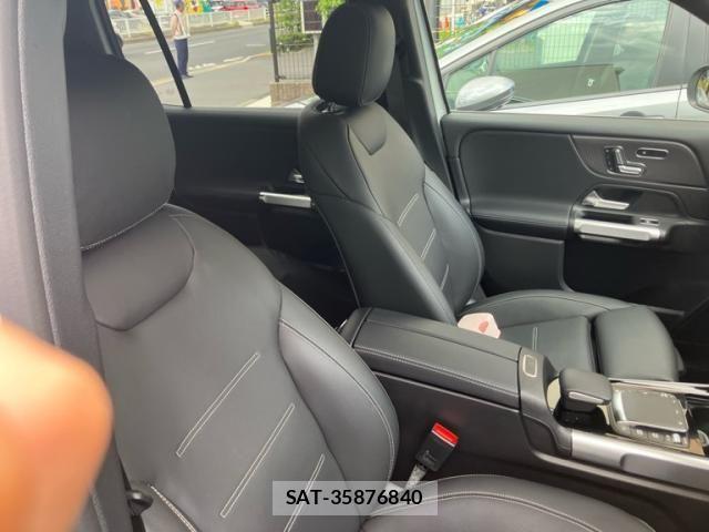 Mercedes Benz EQB 2023-12 8849769-15