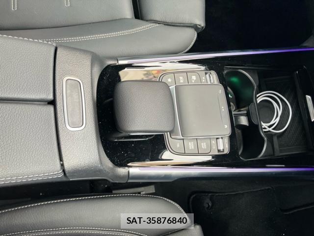 Mercedes Benz EQB 2023-12 8849769-24