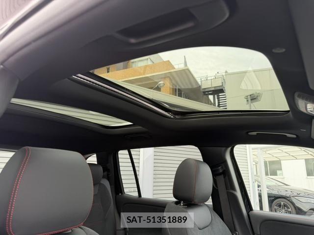 Mercedes Benz EQB 2025-07 8880731-7