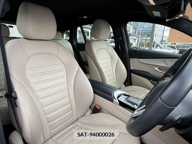 Mercedes Benz EQC 2021-06 7786944-10